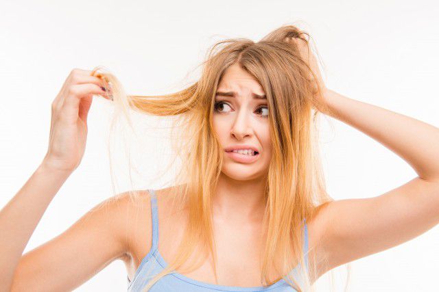 头发干燥怎么护理，给你几条建议，让头发远离毛躁