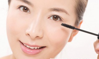 淡妆化妆步骤 女生日常淡妆的化妆方法