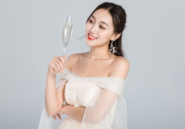 黄皮适合什么眼影