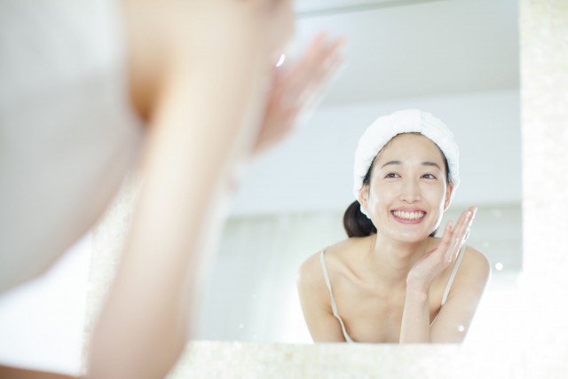 从零开始学化妆淡妆 化淡妆的5个基本步骤