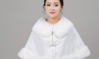 50岁北方女人怎么穿冬季时装 怎么能显得温暖又贵气