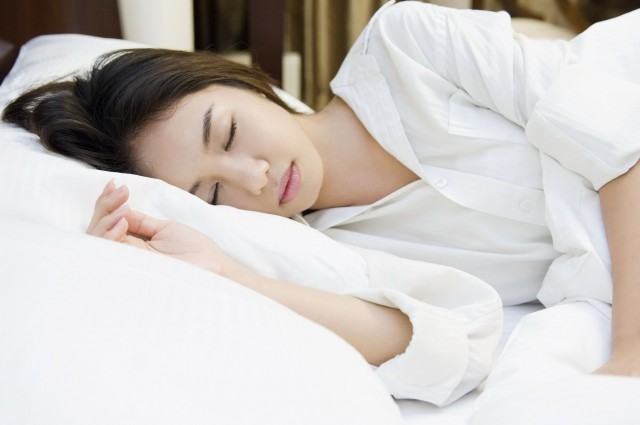 睡觉保持什么姿势减肥 下面三招助你快速拥有纤细身材