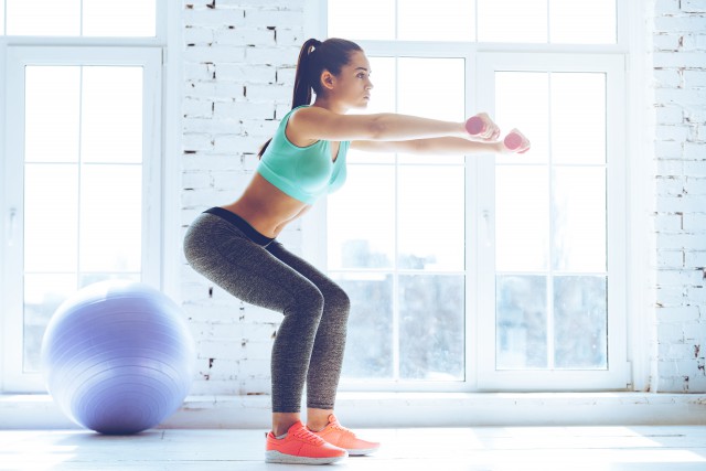 健身房练臀的动作 4个动作让你翘臀更加丰满
