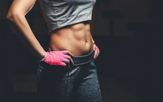 练腹肌的动作 四个运动可以尝试