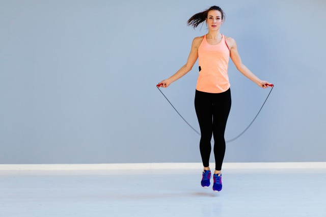 跳绳减肥法 怎么正确利用跳绳减肥