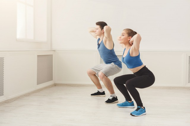健身房练臀的动作 4个动作让你翘臀更加丰满