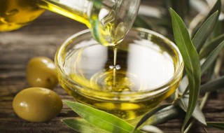 橄榄油可以卸妆吗 橄榄油卸妆要注意什么