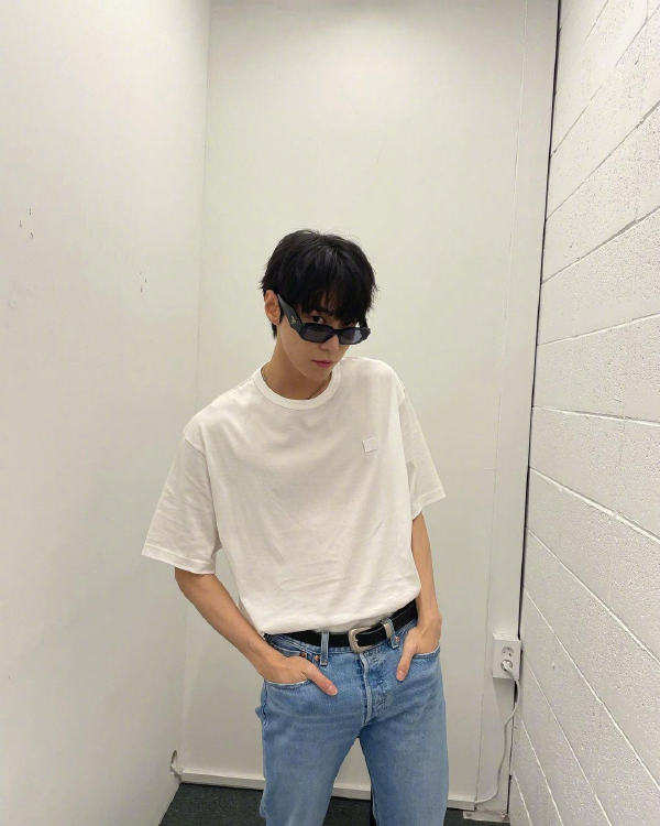男生夏天少年感穿衣搭配 男生夏天少年感穿衣搭配指南
